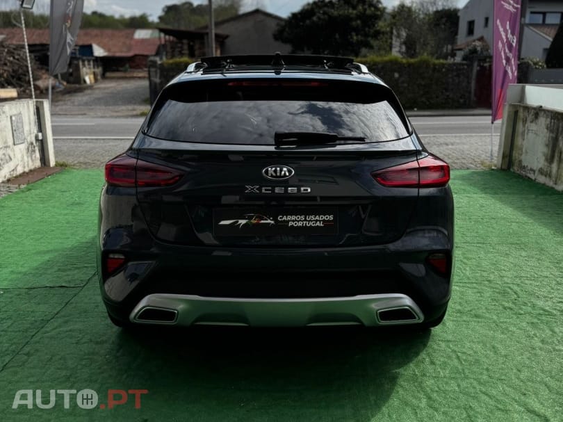 Kia Xceed 1.6 CRDi Tech+SRF 7DCT