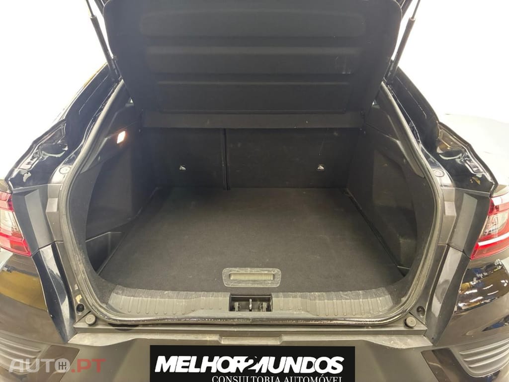 Renault Arkana 1.3 Hybrid R.S. Line EDC