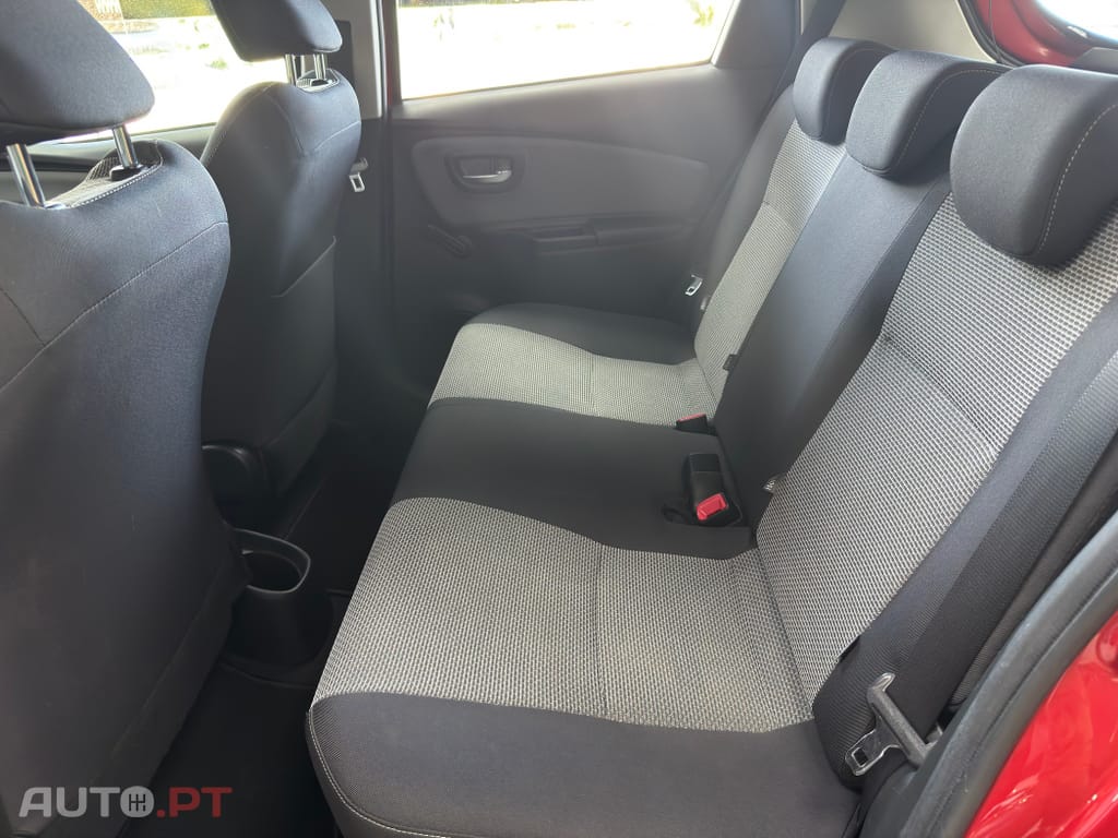 Toyota Yaris 1.5 HSD