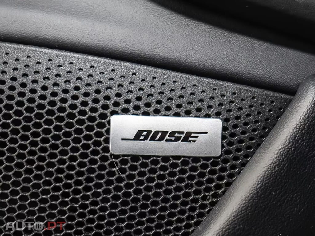 Porsche Taycan Turbo I.V.A DEDUTIVEL 