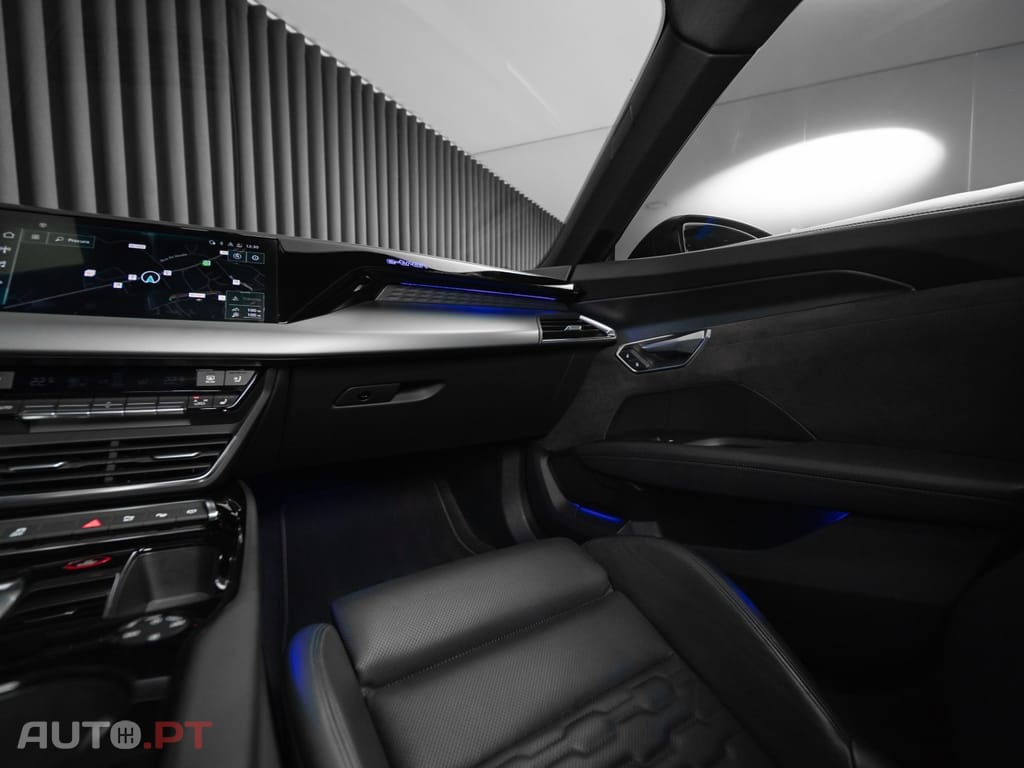 Audi E-Tron GT quattro