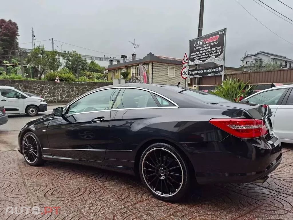Mercedes-Benz E 250 E 250