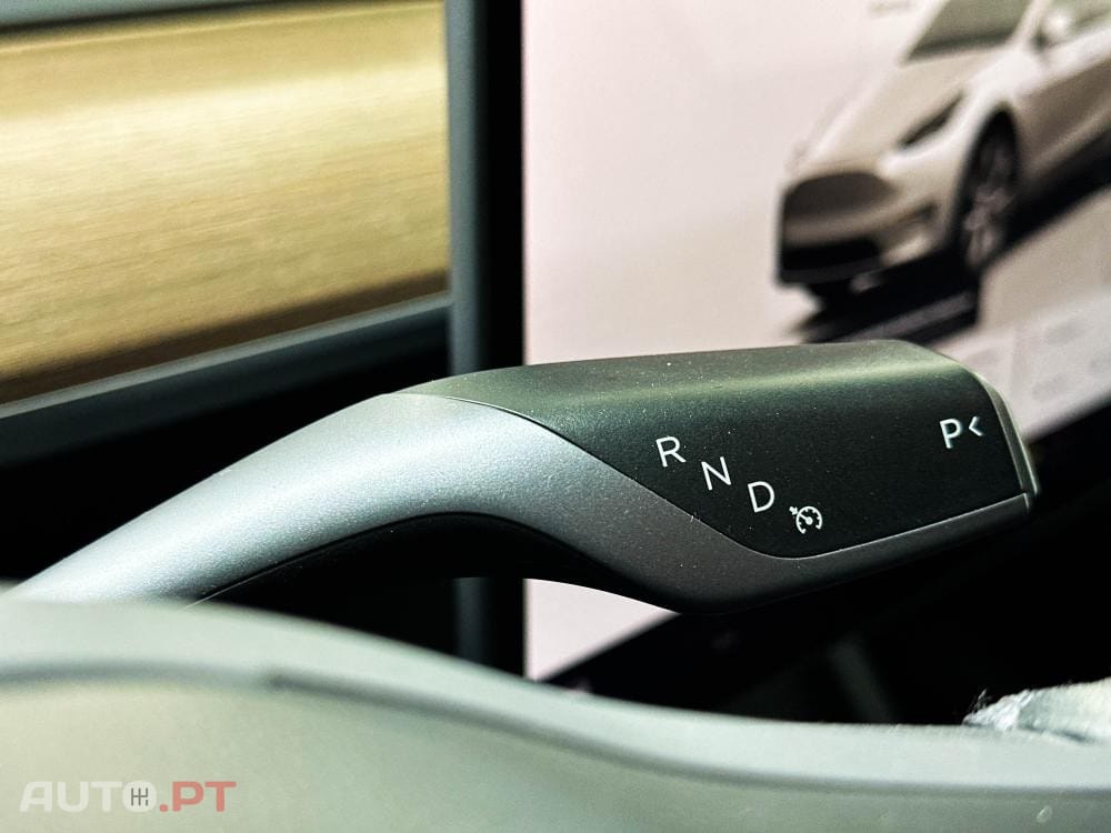 Tesla Model Y Long Range Dual Motor AWD