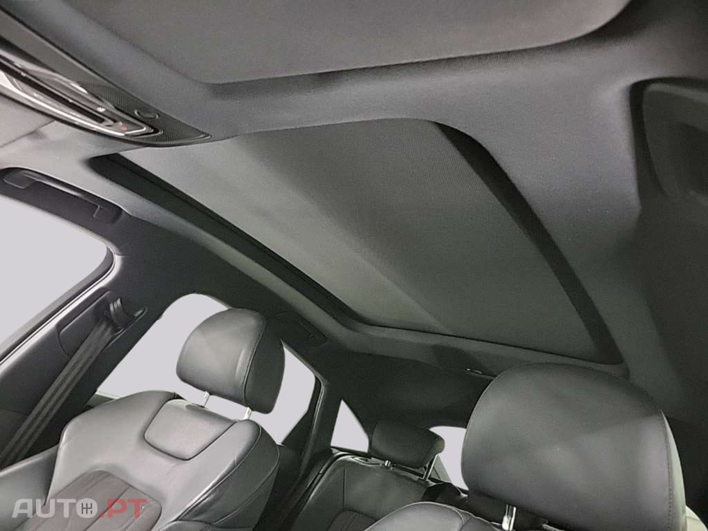 Audi E-Tron 50 Business