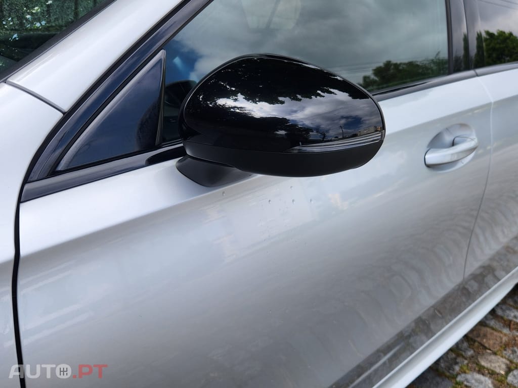 Mercedes-Benz A 180 d AMG Line