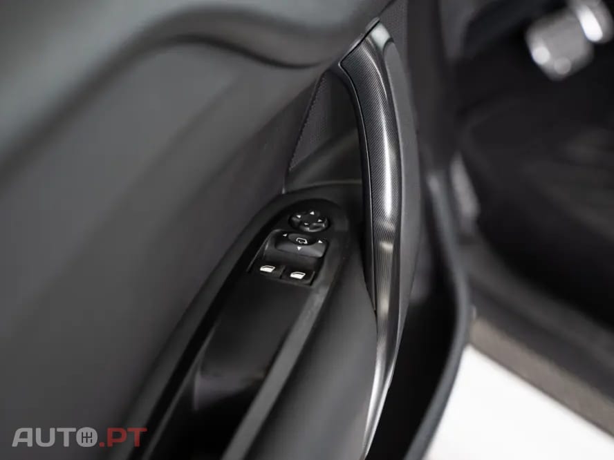 Citroen DS4 1.6 e-HDi So Chic CMP6
