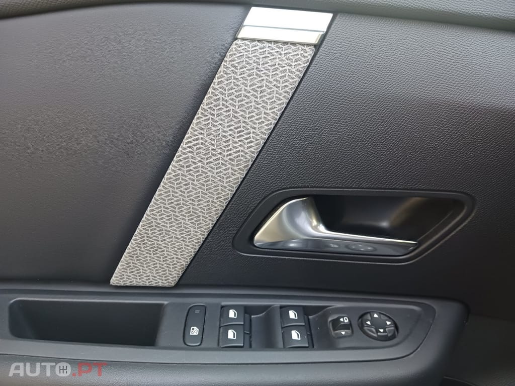 Citroen C4 1.5 BlueHDi Shine Pack EAT8