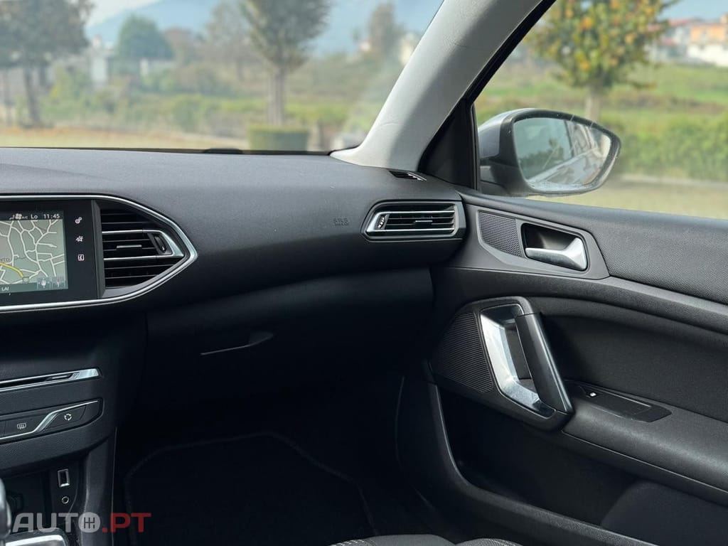 Peugeot 308 1.6 BlueHDi Allure