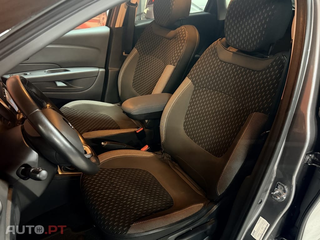 Renault Captur 1.2 TCe Exclusive