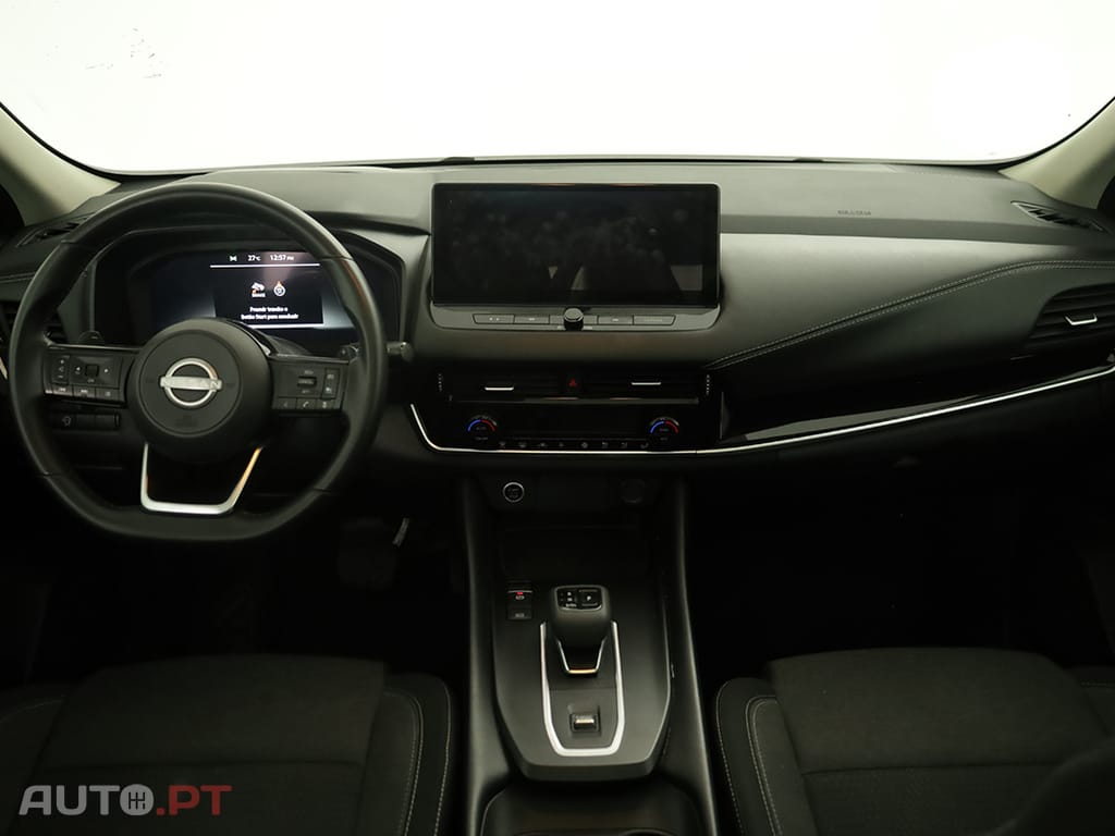 Nissan Qashqai Qashqai 1.3 DIG-T N-Connecta LED Xtronic
