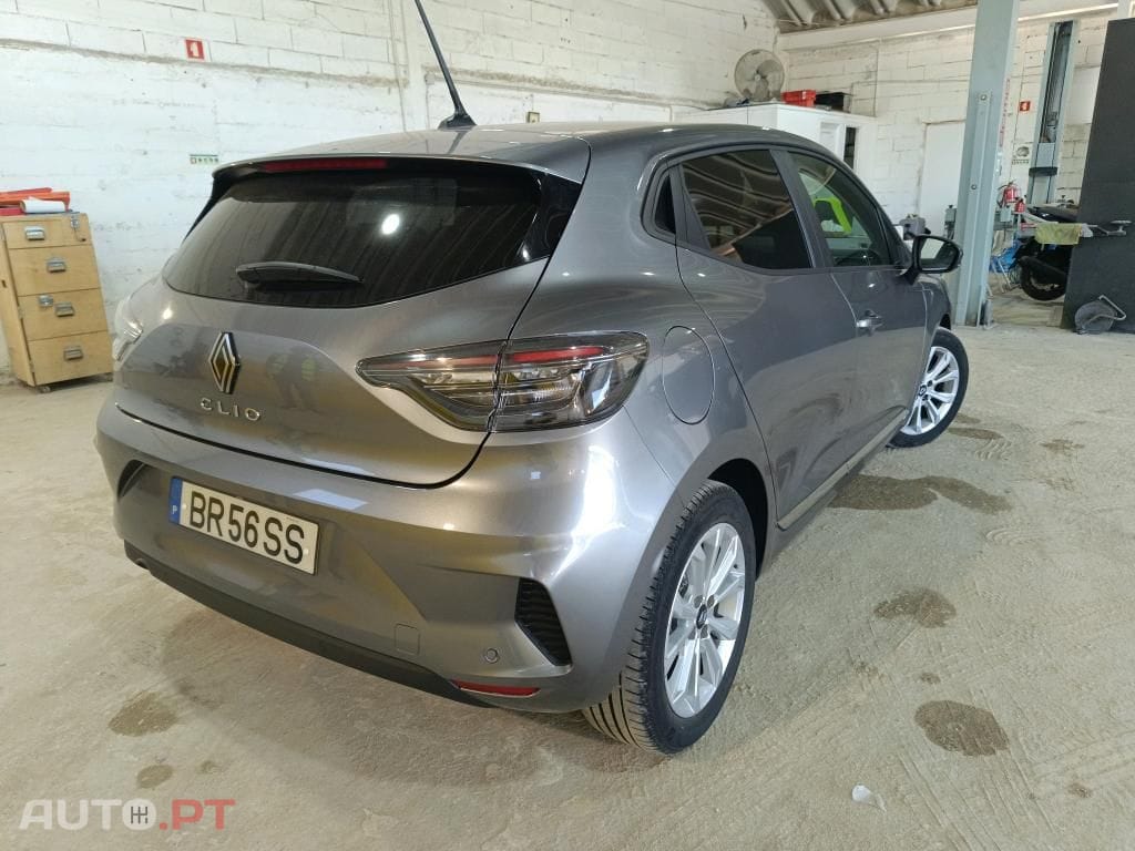 Renault Clio 1.0 TCe Evolution Bi-Fuel