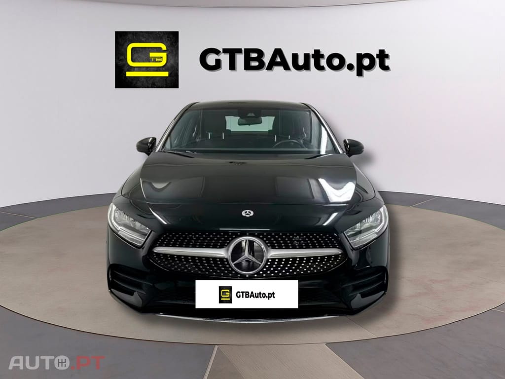 Mercedes-Benz A 250 I.V.A DEDUTIVEL AMG