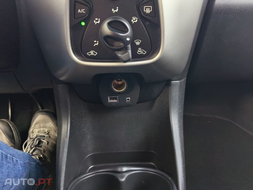 Peugeot 108 1.0 VTi Active