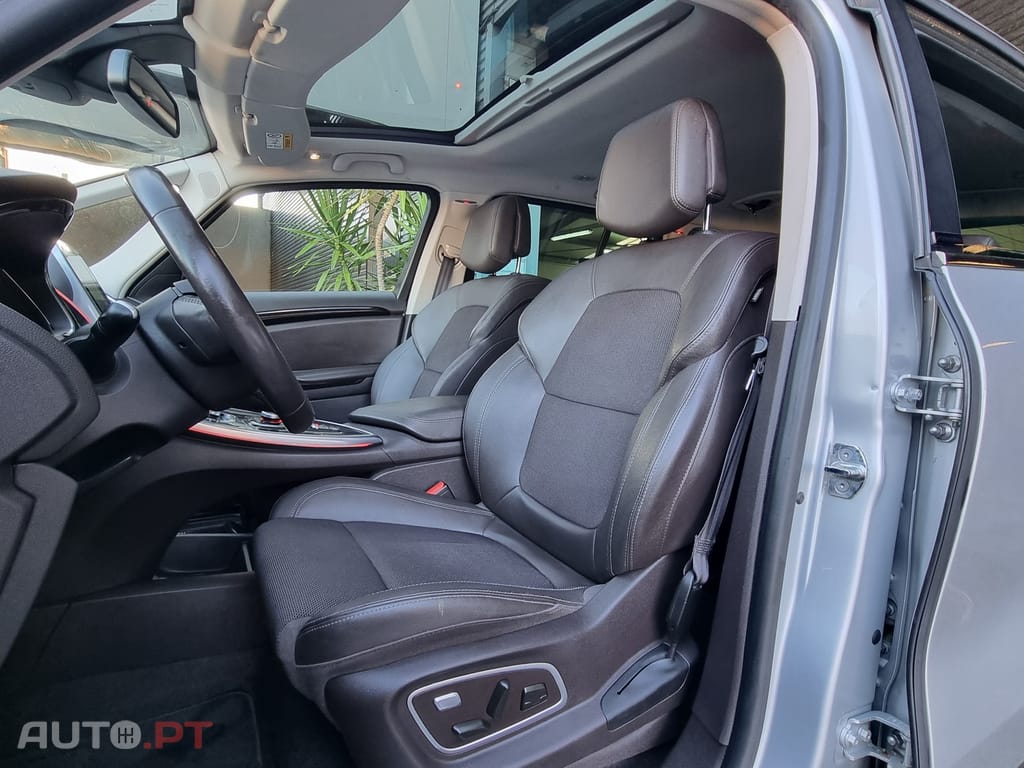 Renault Espace 1.6 dCi Zen EDC