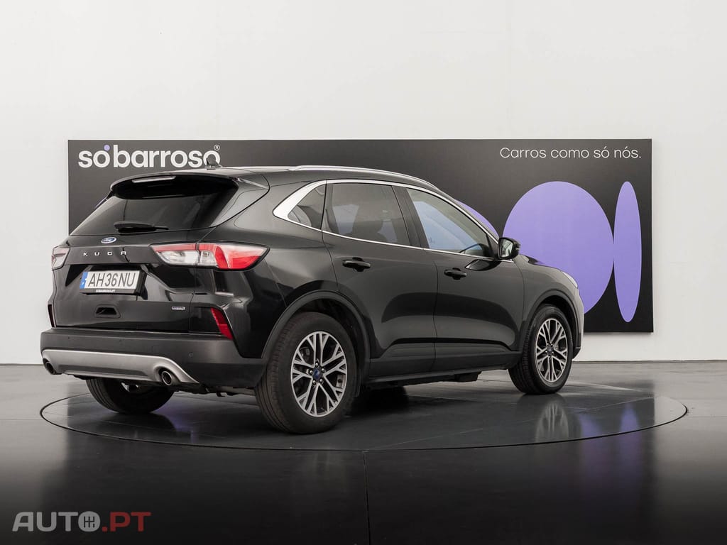 Ford Kuga 2.5 PHEV Titanium