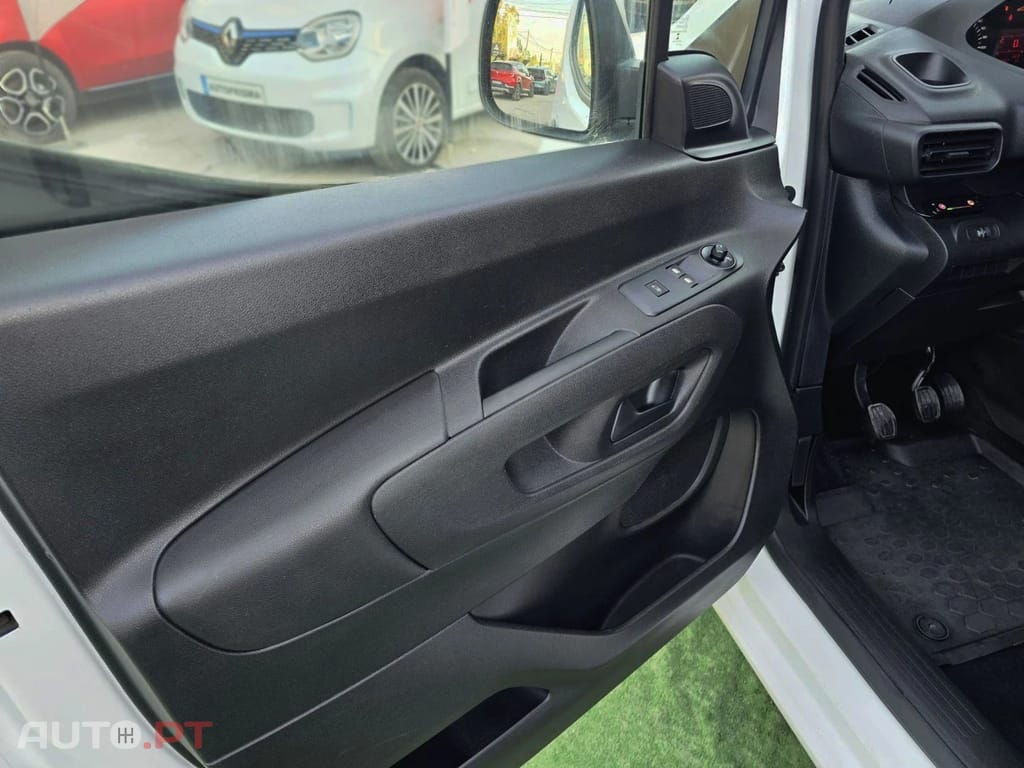 Peugeot Partner FRIGORIFIQUE 650 KG BLUEHDI 75 BVM5 PRO
