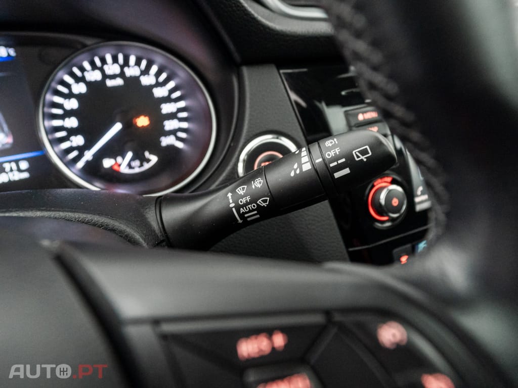 Nissan Qashqai 1.3 DIG-T N-Connecta