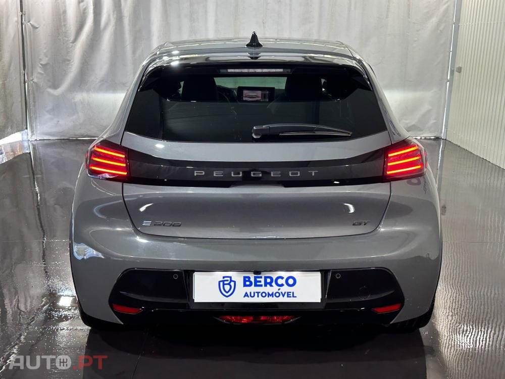 Peugeot E-208 51 kWh GT
