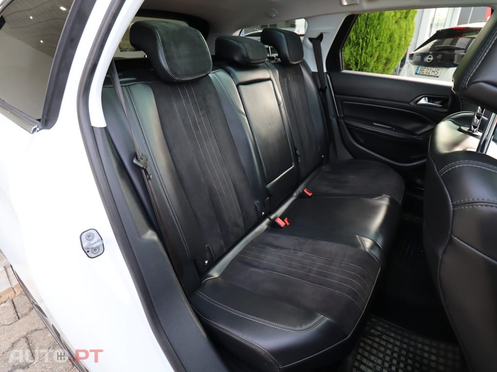 Peugeot 308 SW 1.6 BlueHDi Allure J18 EAT6