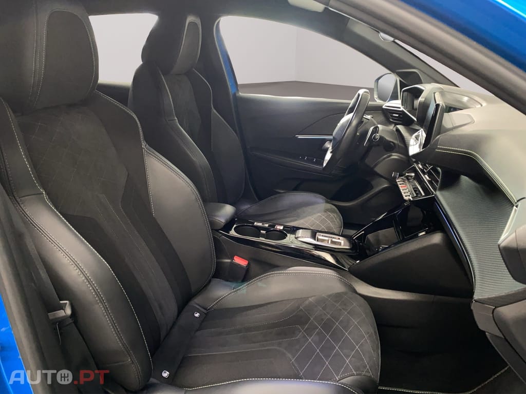 Peugeot 208 1.2 PureTech GT Pack EAT8