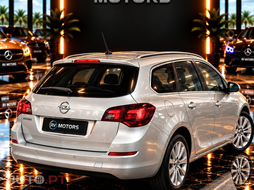 Opel Astra Sports Tourer 1.4 Cosmo