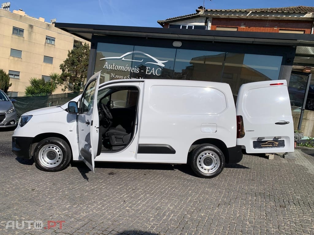 Opel Combo 1.5 CDTi L1H1 Enjoy