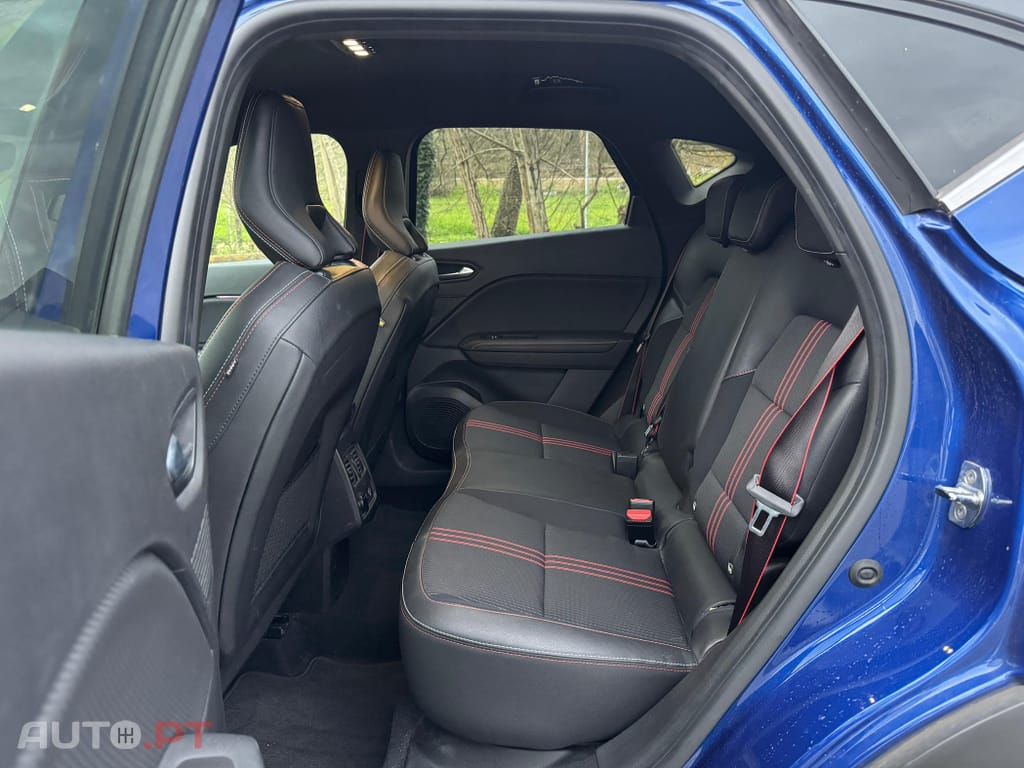 Renault Captur 1.6 E-Tech RS Line