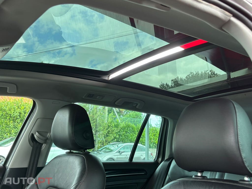 Volkswagen Golf 1.6 TDi GPS Edition DSG