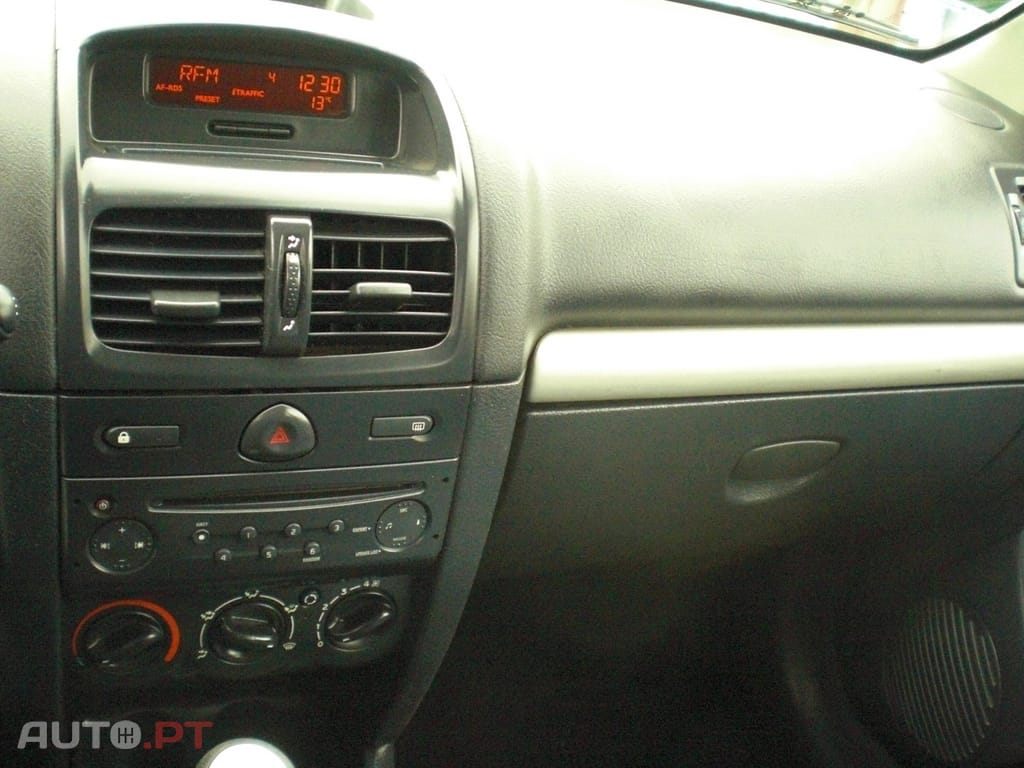 Renault Clio 1.2 16V Expression