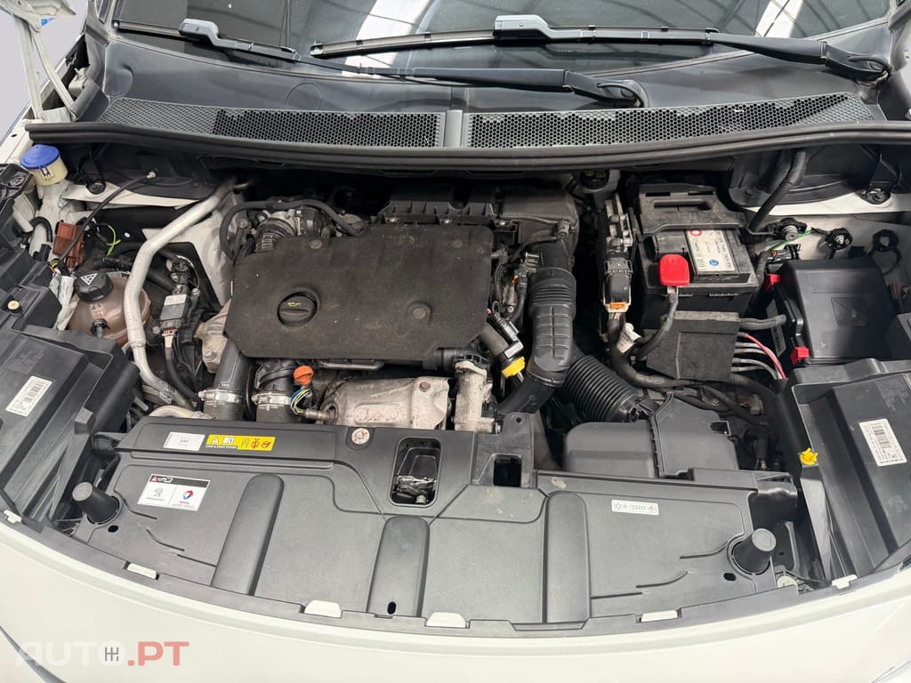 Peugeot 3008 1.5 GTLINE EAT8