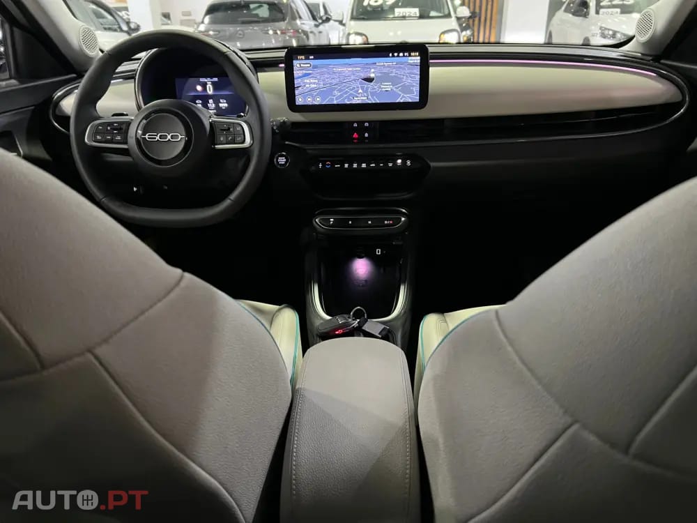 Fiat 600 1.2 Hybrid La Prima