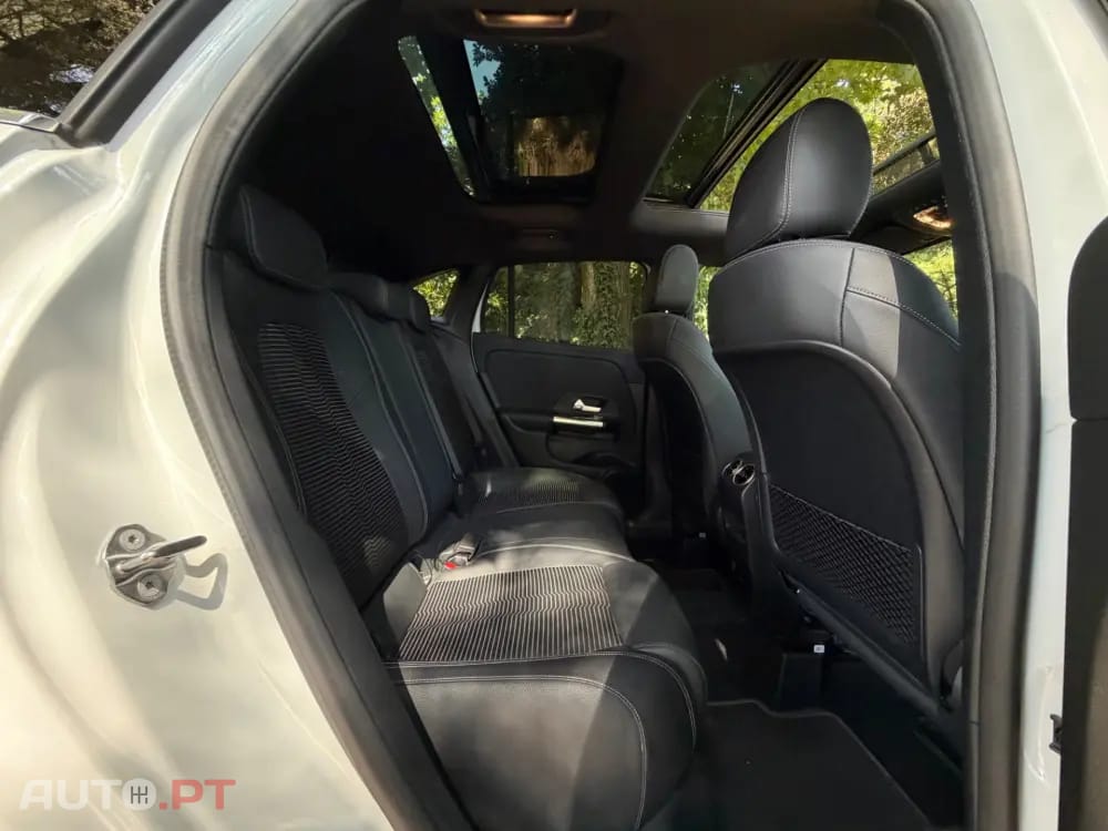 Mercedes-Benz GLA 250 e 8G-DCT Special Edition