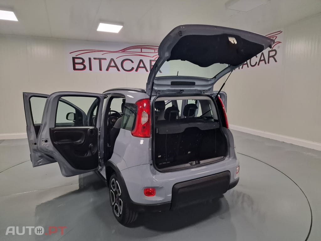 Fiat Panda 1.0 HYBRID CITY LIFE