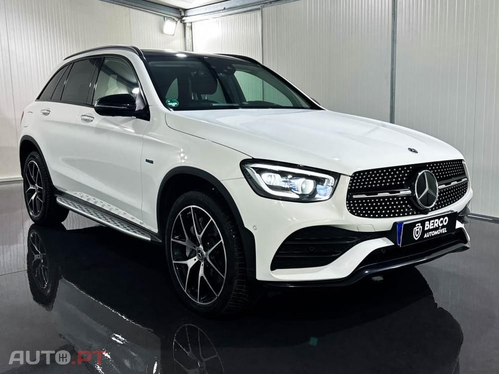 Mercedes-Benz GLC 300 de 4Matic 9G-TRONIC AMG Line