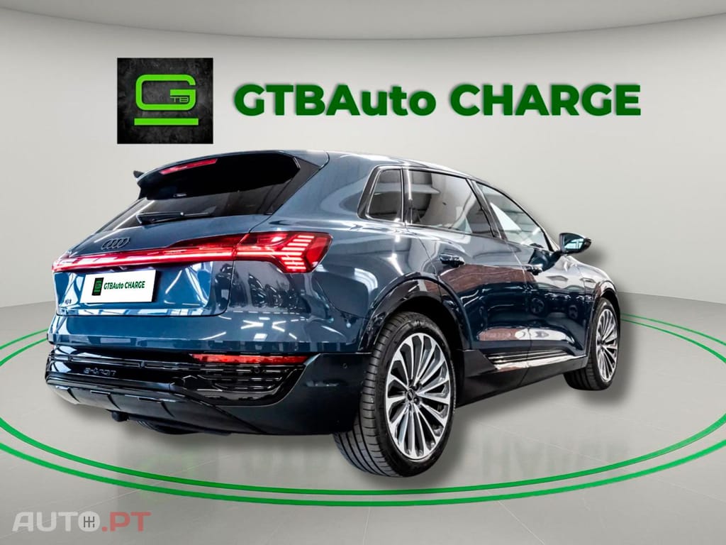 Audi Q8 I.V.A DEDUTÍVEL e-tron 55 ADVANCED