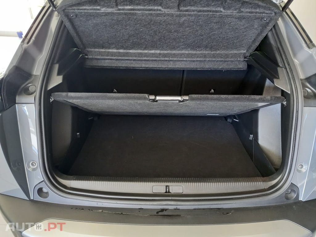 Peugeot 2008 1.2 PureTech Allure