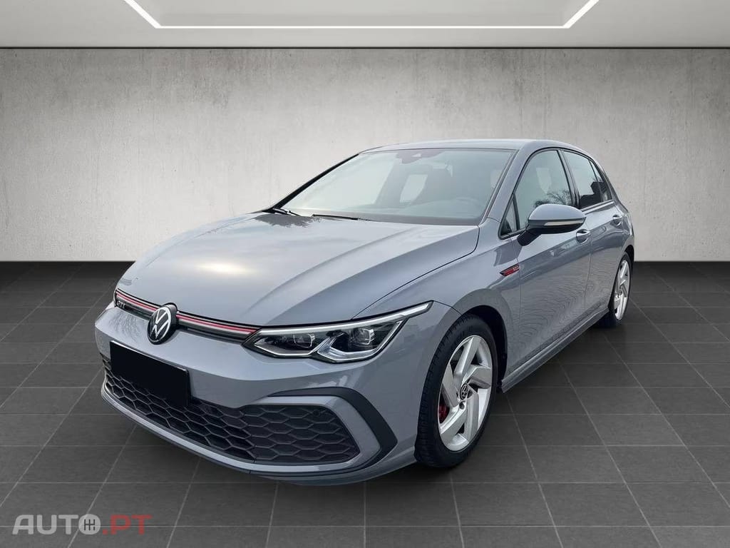 Volkswagen Golf 2.0 TSI GTI DSG