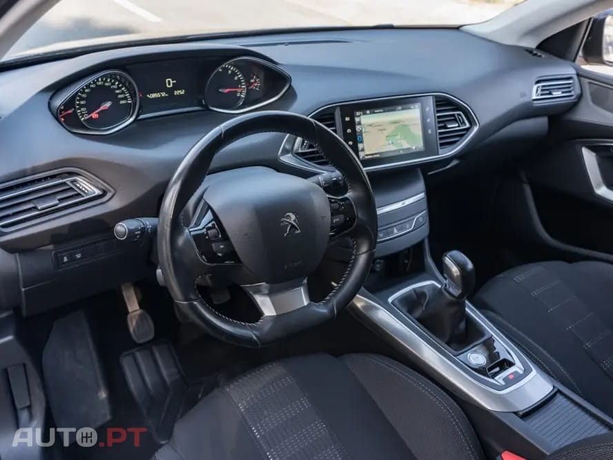Peugeot 308 1.2 PureTech Allure