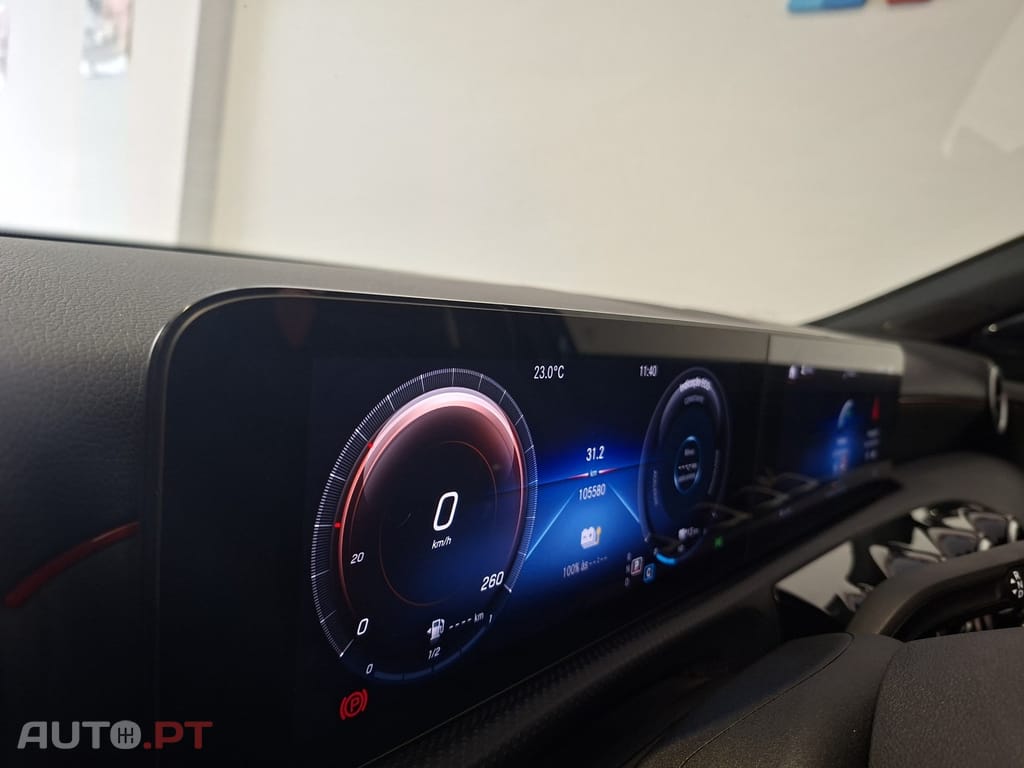 Mercedes-Benz A 250 e 8G-DCT Advanced AMG Line