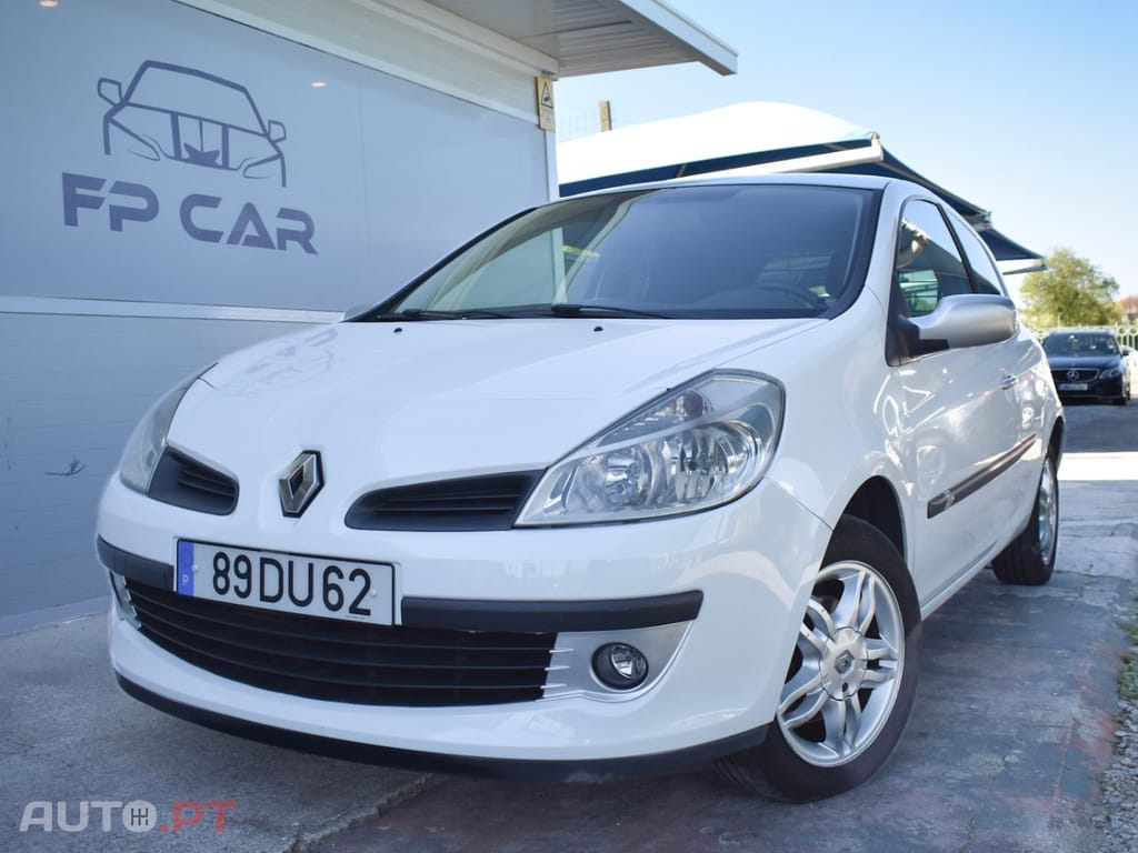Renault Clio van