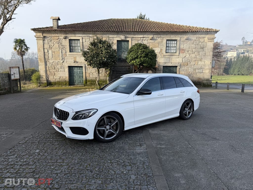 Mercedes-Benz C 300 de AMG Line