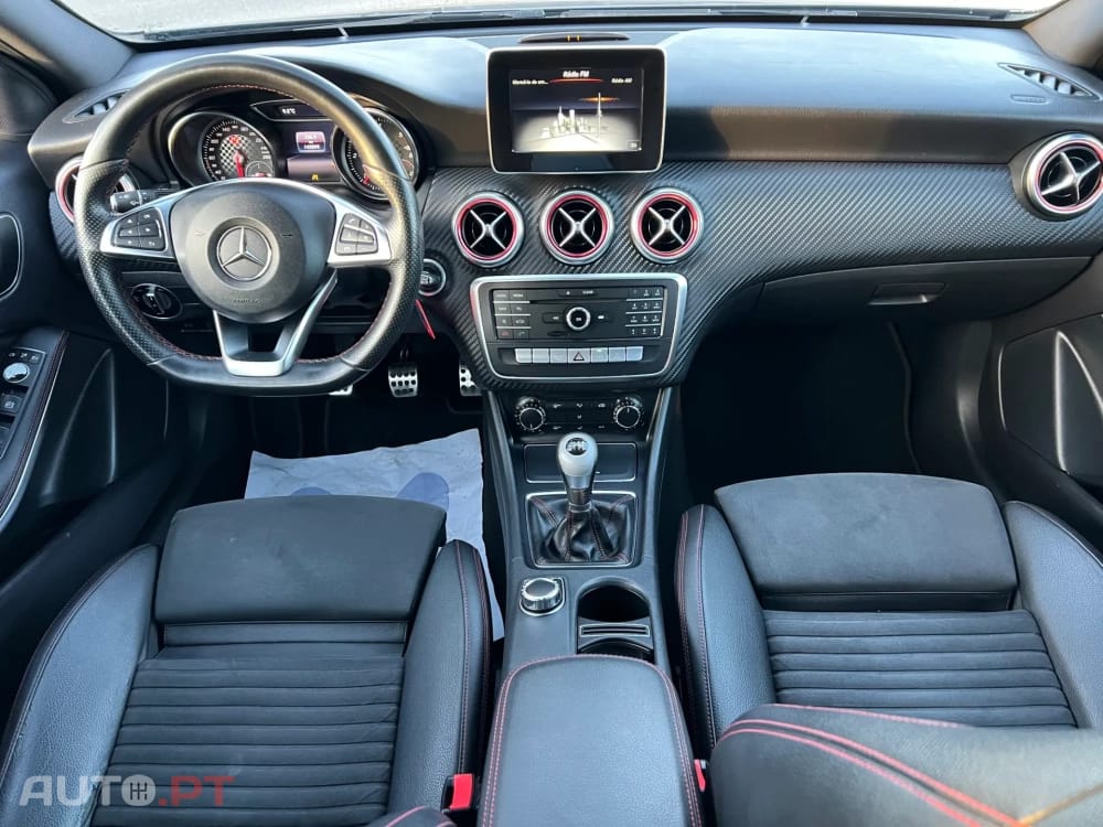 Mercedes-Benz A 180 d AMG Line