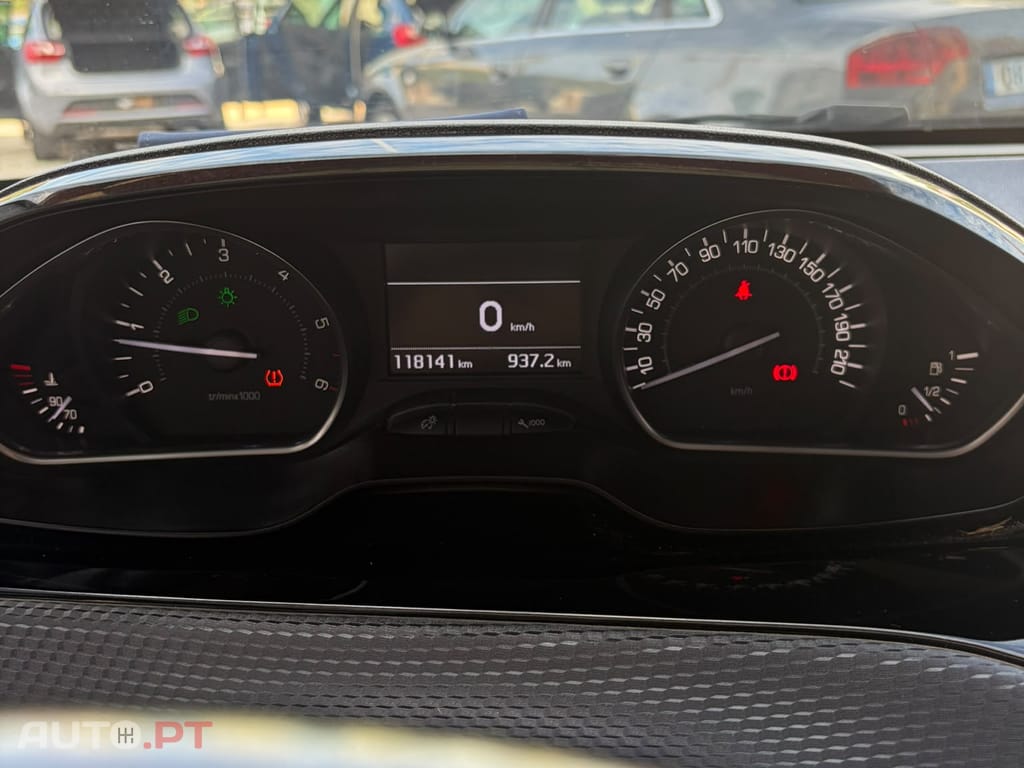 Peugeot 208 1.6 BlueHDi Allure