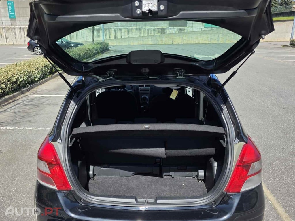 Toyota Yaris 1.4 D-4D AC