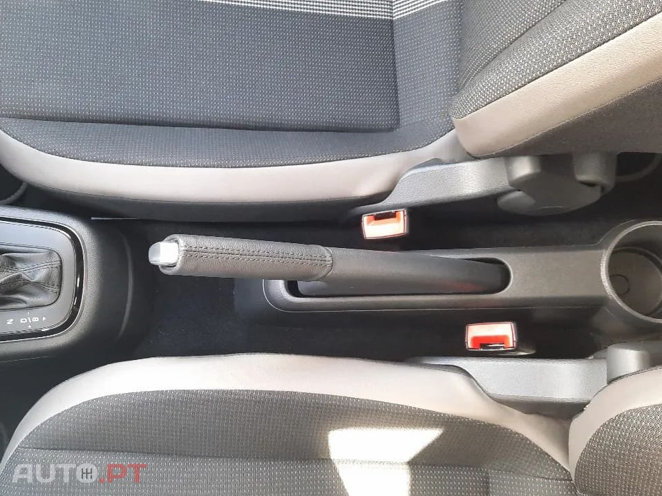 Volkswagen e-Up Entry