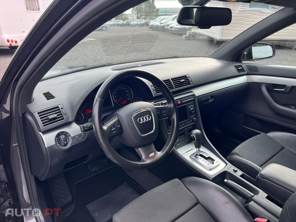 Audi A4 Avant 2.0 TDi S-line Multitronic