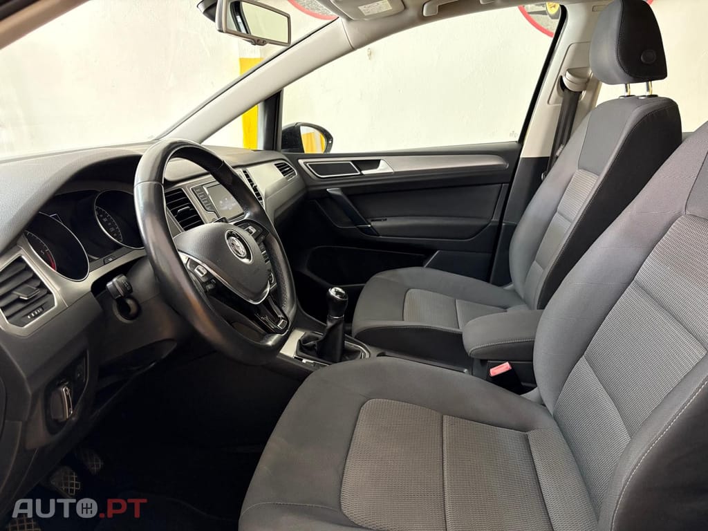 Volkswagen Golf Sportsvan 1.6 TDI Confortline BlueMotion