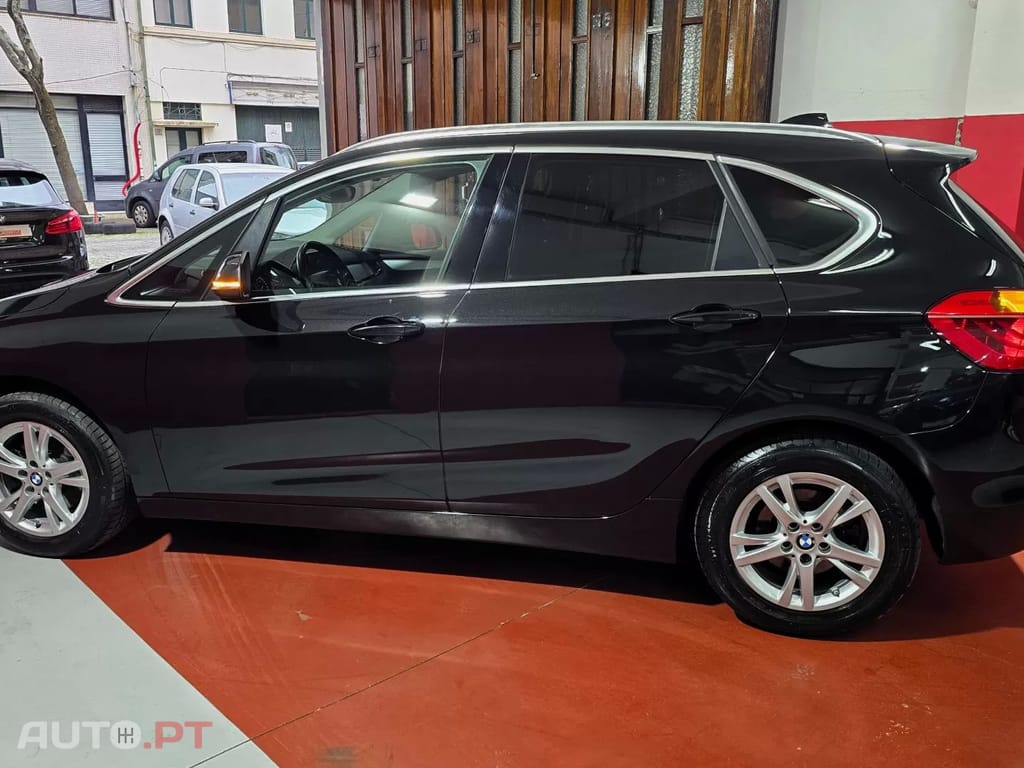 BMW 216 d Advantage Auto