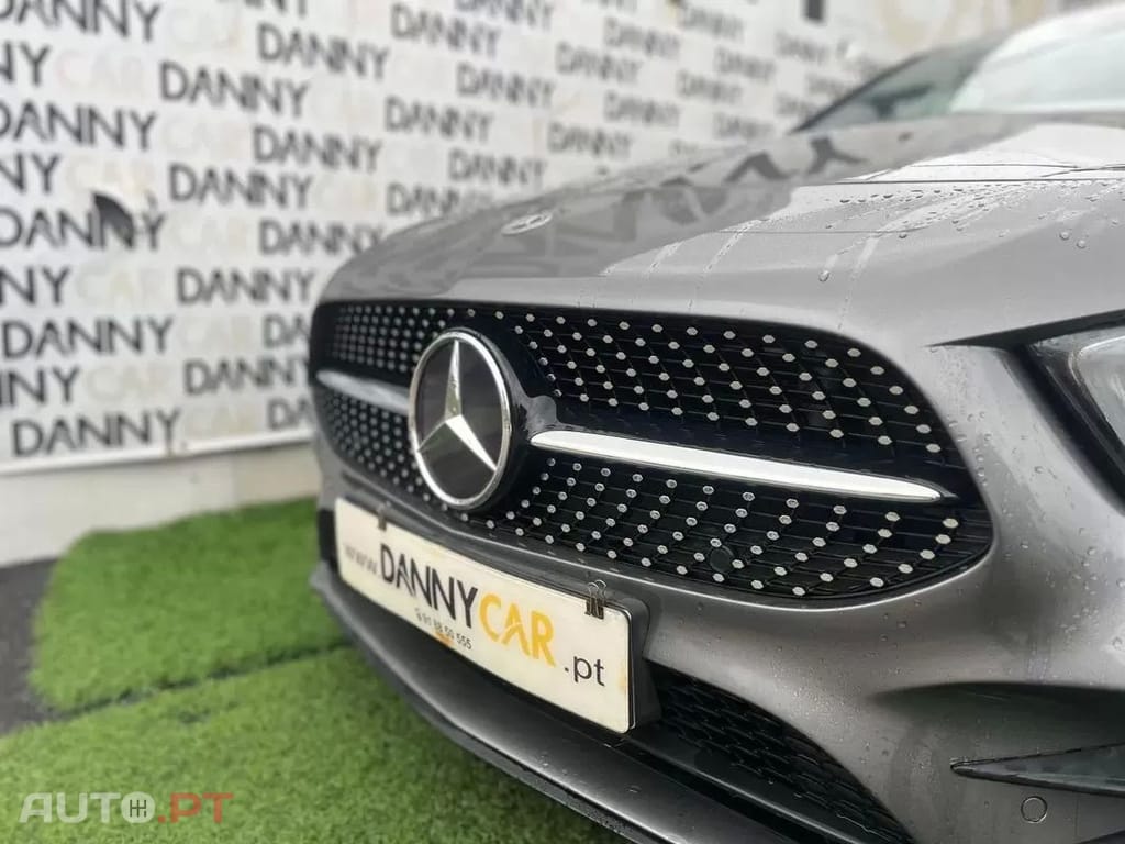 Mercedes-Benz A 200 d AMG Line Aut. — fotografia 9