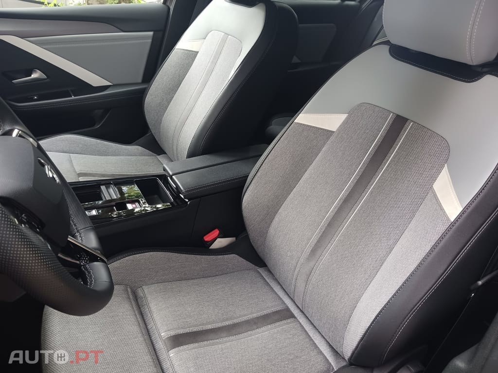 Opel Astra 1.5 D Elegance Aut.